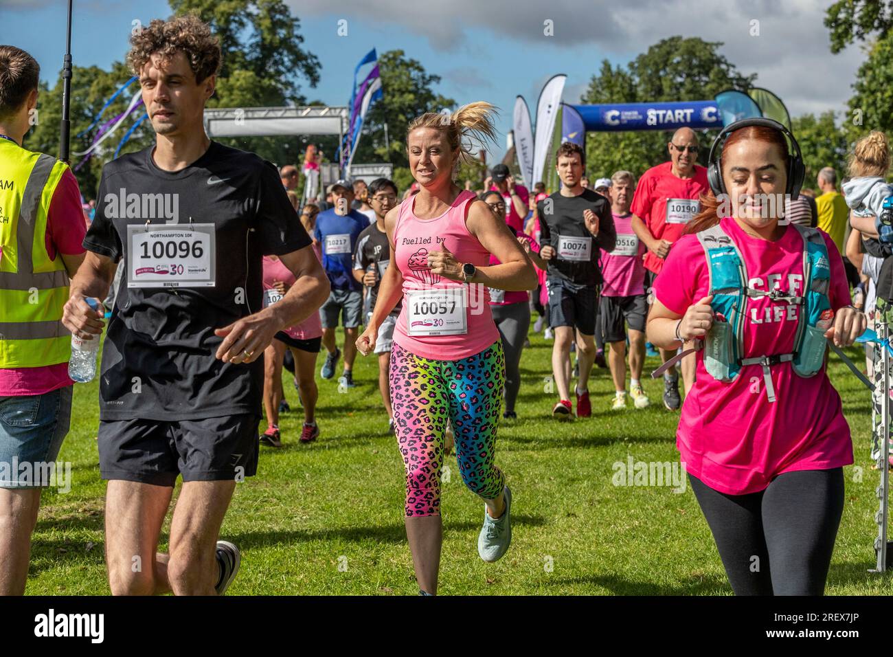 Cancer research race for life men hi-res stock photography and images ...