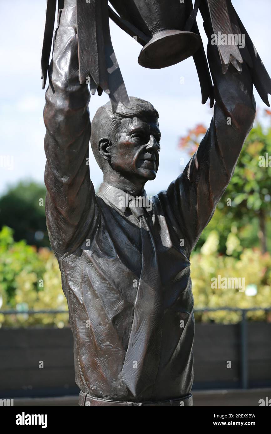 London, UK. 30 July 2023. Arsenal unveil Arsène Wenger statue outside