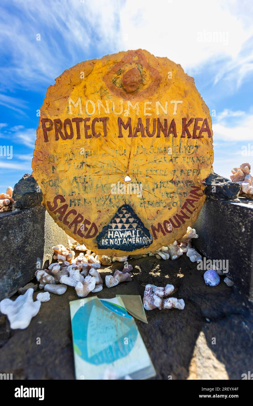 Hawaiian Kingdom rocks, Hawai&rsquo;i, USA Stock Photo - Alamy