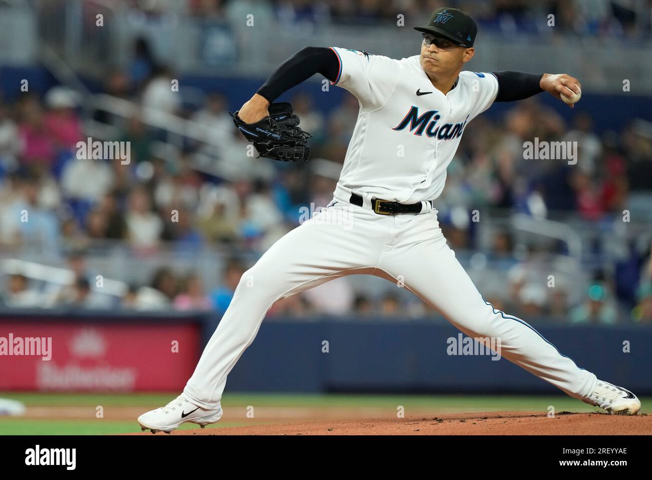 Miami Marlins starting pitcher Jesus Luzardo (44) throws to the plate  during a MLB regular season game between the Miami Marlins and St. Louis  Cardina Stock Photo - Alamy