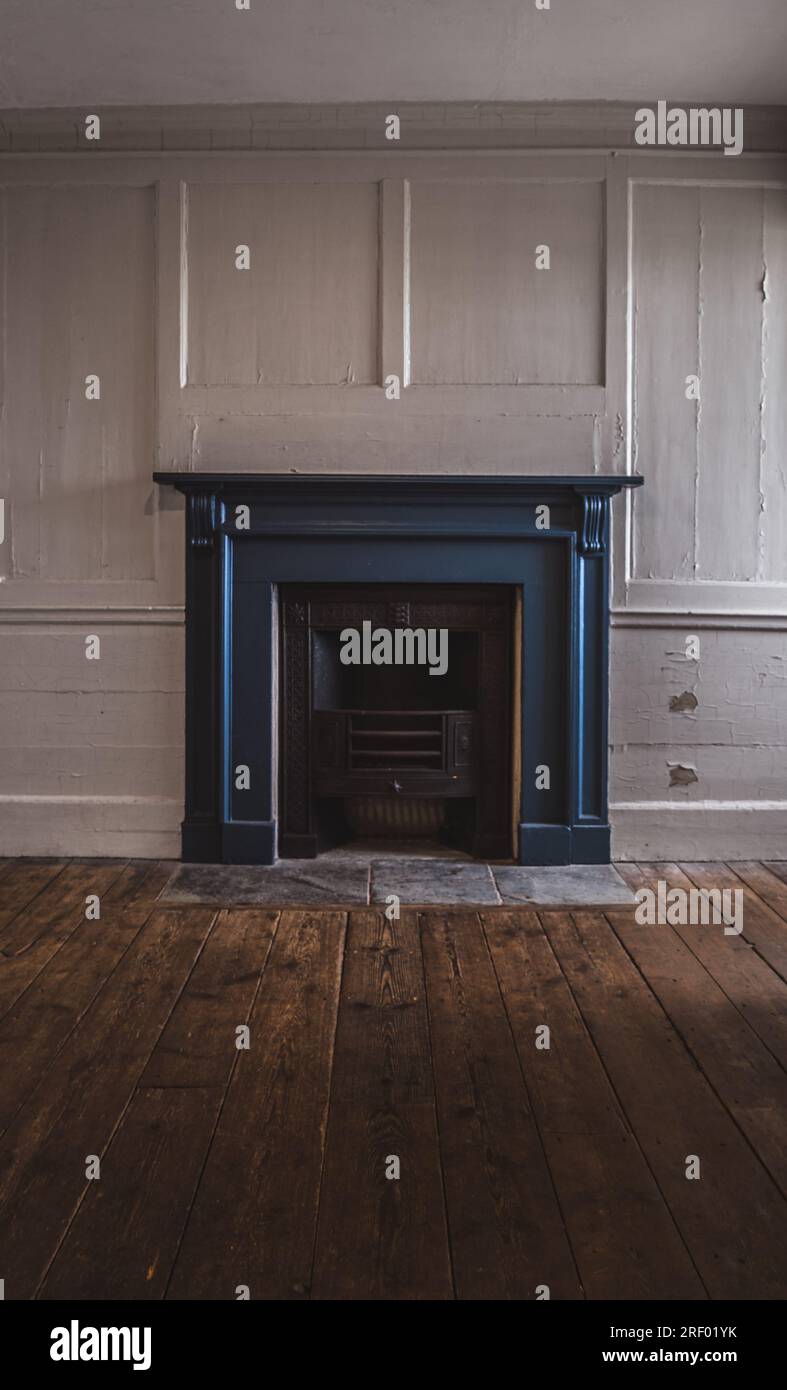 Worn floorboards hires stock photography and images Alamy
