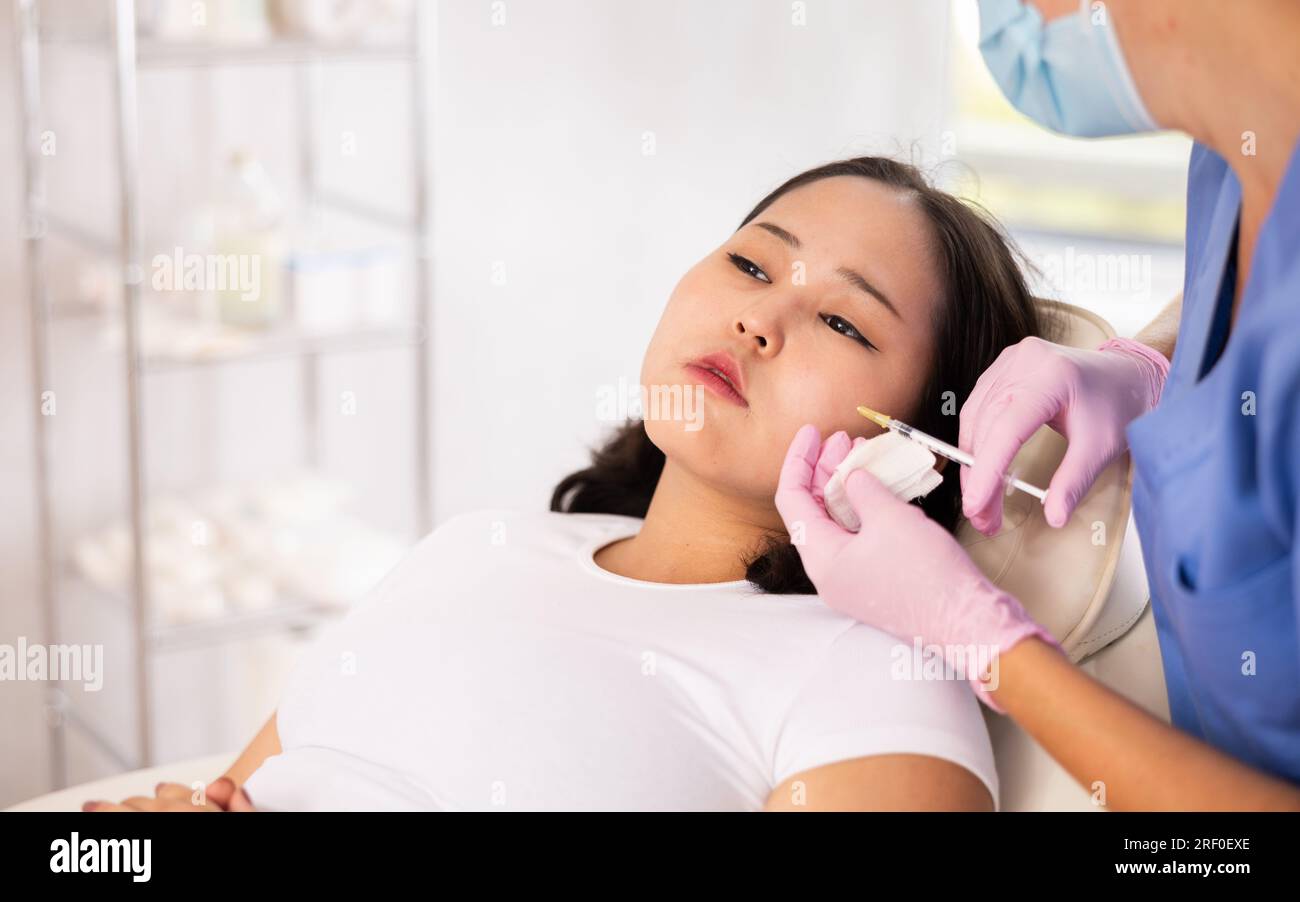 Thai beauty anti aging hi-res stock photography and images - Alamy