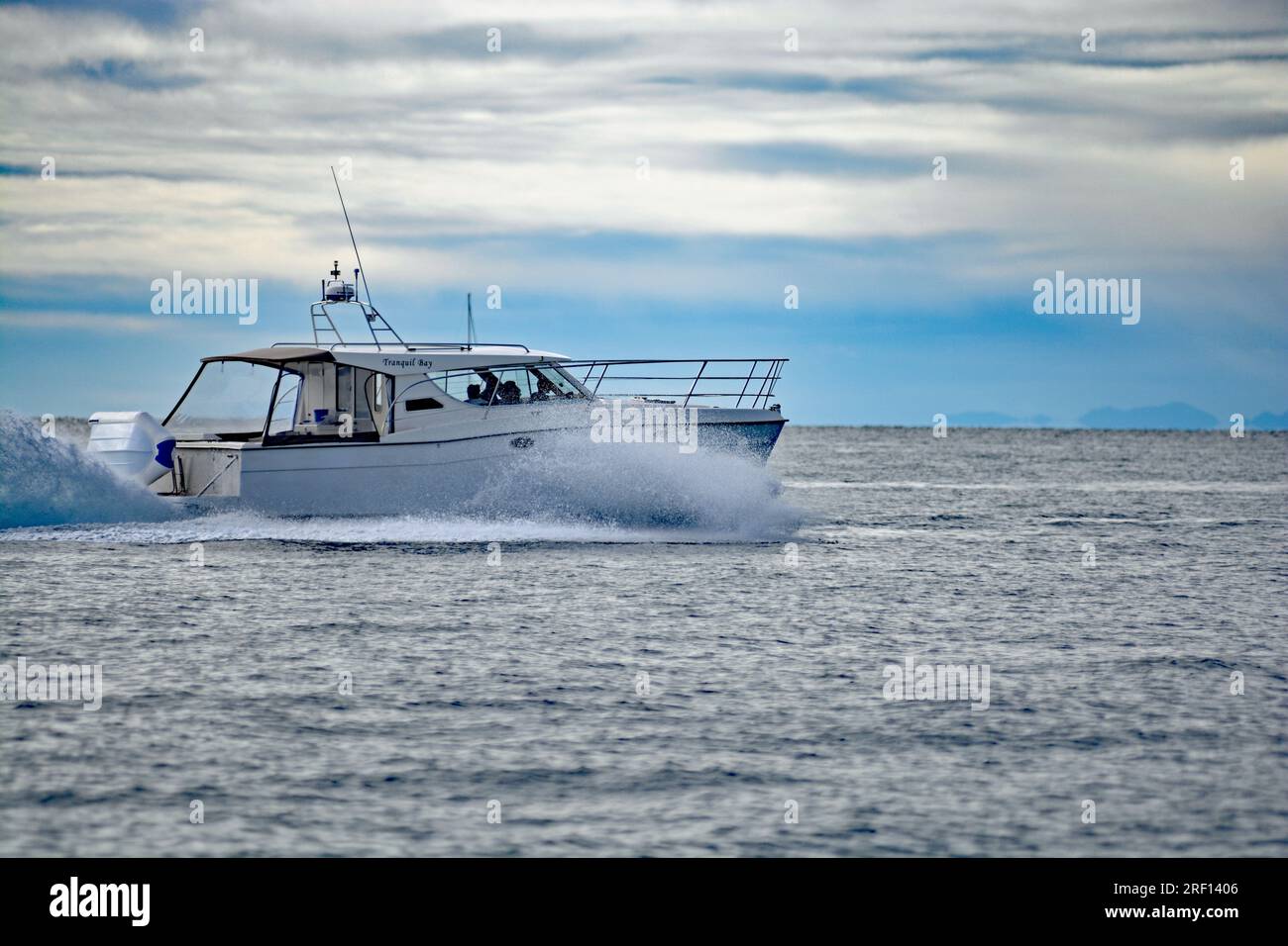 Tranquil bay hi-res stock photography and images - Alamy