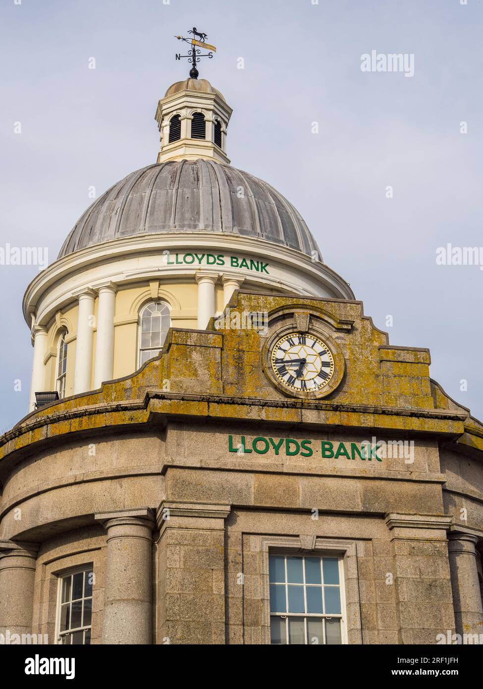 Historic Lloyds Bank Building, Penzance, Cornwall, England, UK, GB Stock Photo Alamy