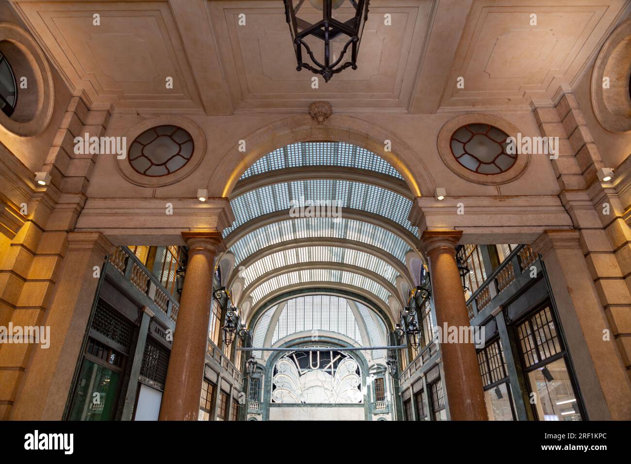 Galleria dallas hi-res stock photography and images - Alamy