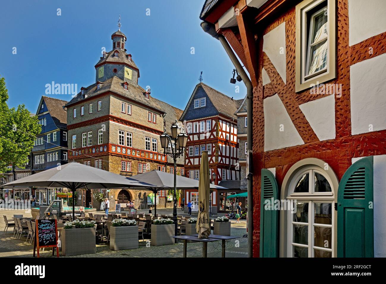 town hall with half-timbered houses at Buttermarkt in the historic old town, Germany, Hesse, Herborn Stock Photo