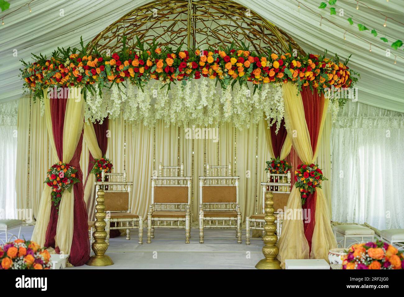 Kenyan Weddings Photographers By Antony Trivet Weddings Reception Ceremony Decoration Setup Wedding decorations are beautiful and stunning outdoors Stock Photo