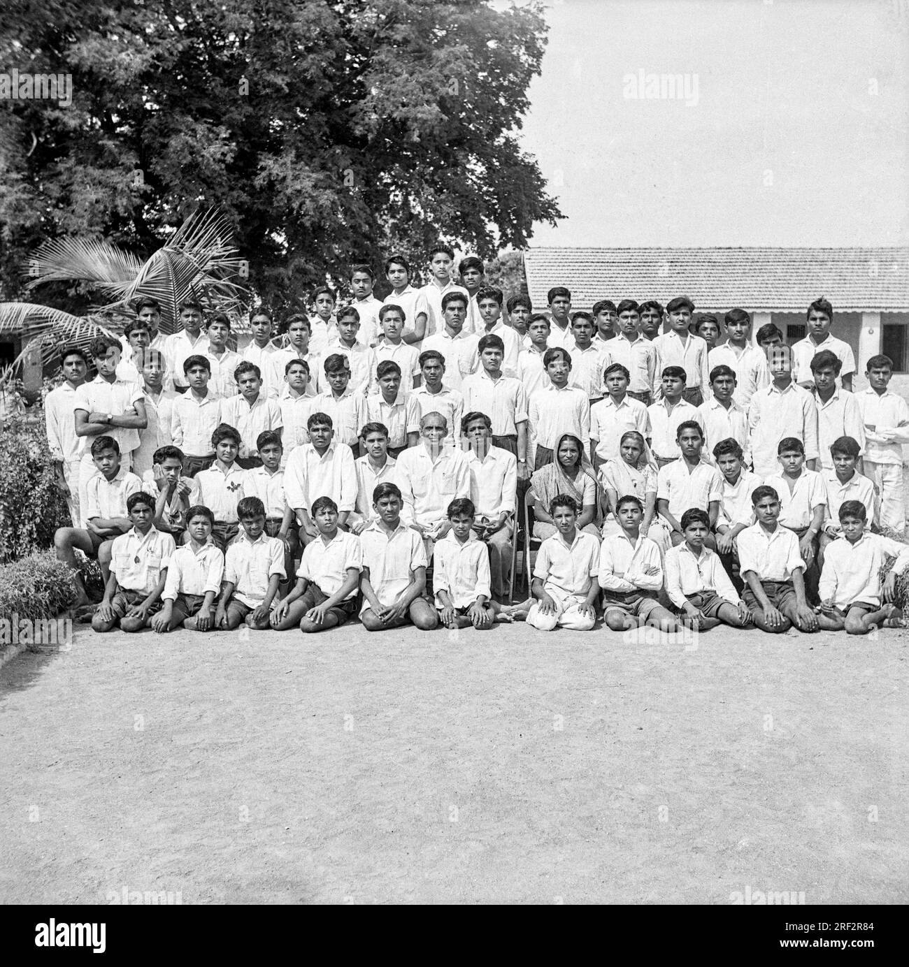 1940s School Children Hi res Stock Photography And Images Alamy 1940s-school-children-hi-res-stock-photography-and-images-alamy