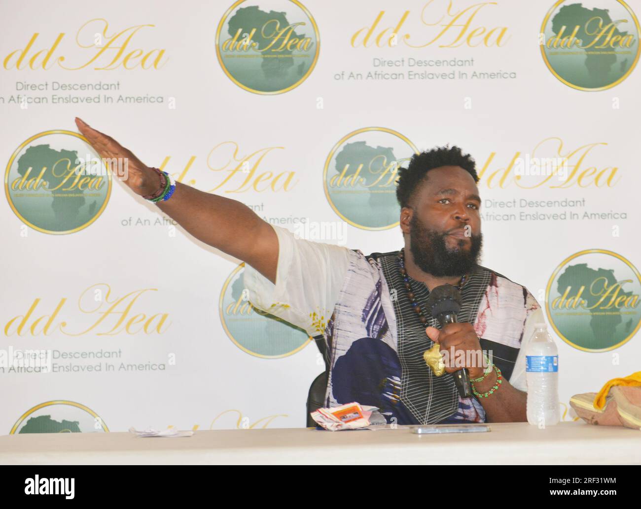 Dr umar johnson hi-res stock photography and images - Alamy