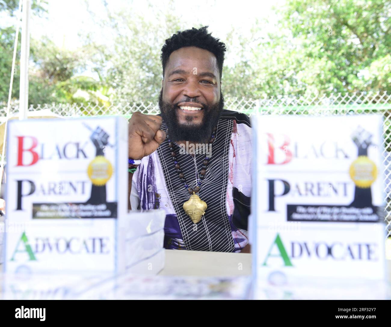 Dr umar johnson hi-res stock photography and images - Alamy