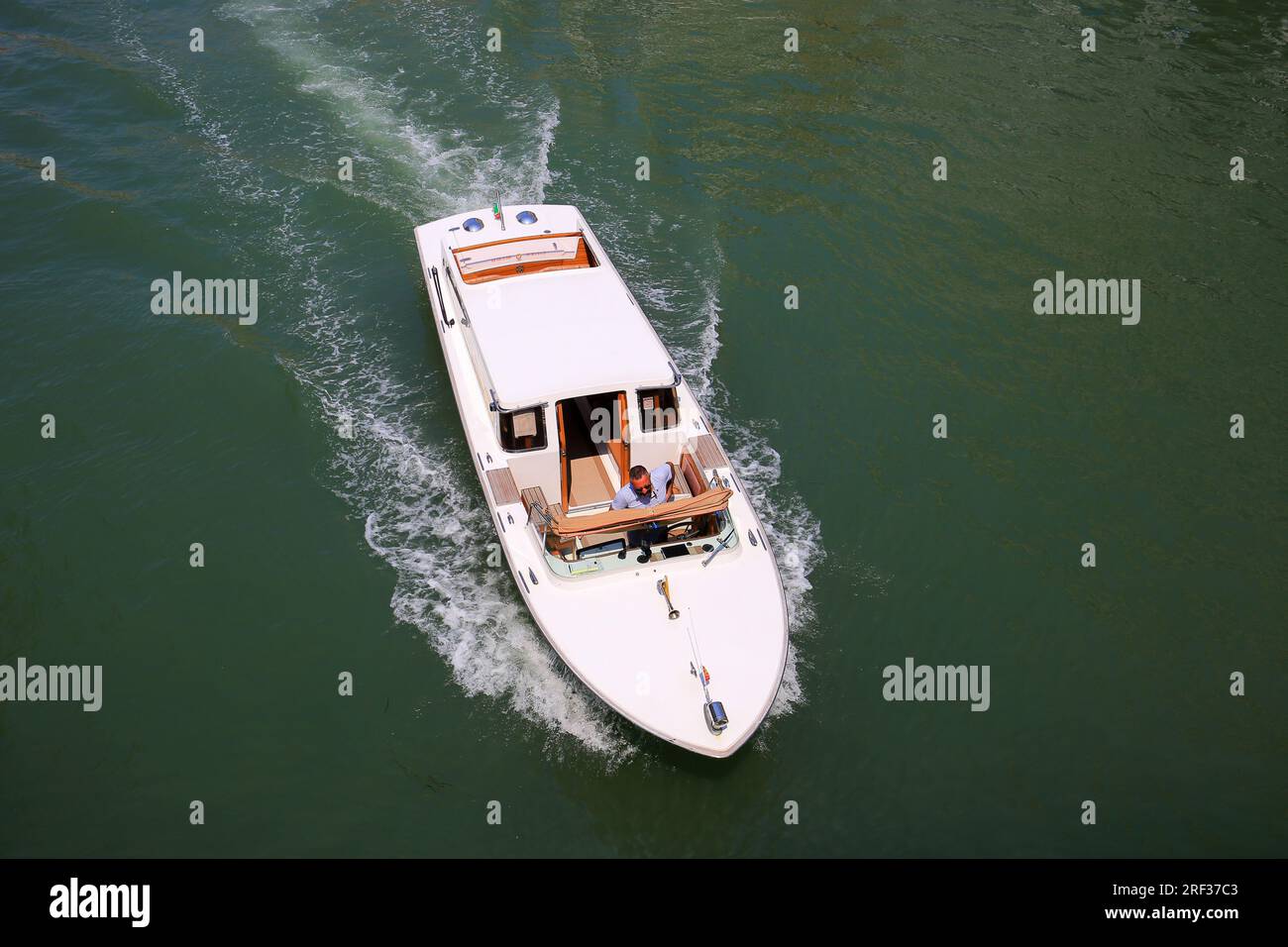 Venice motor boat hi-res stock photography and images - Alamy