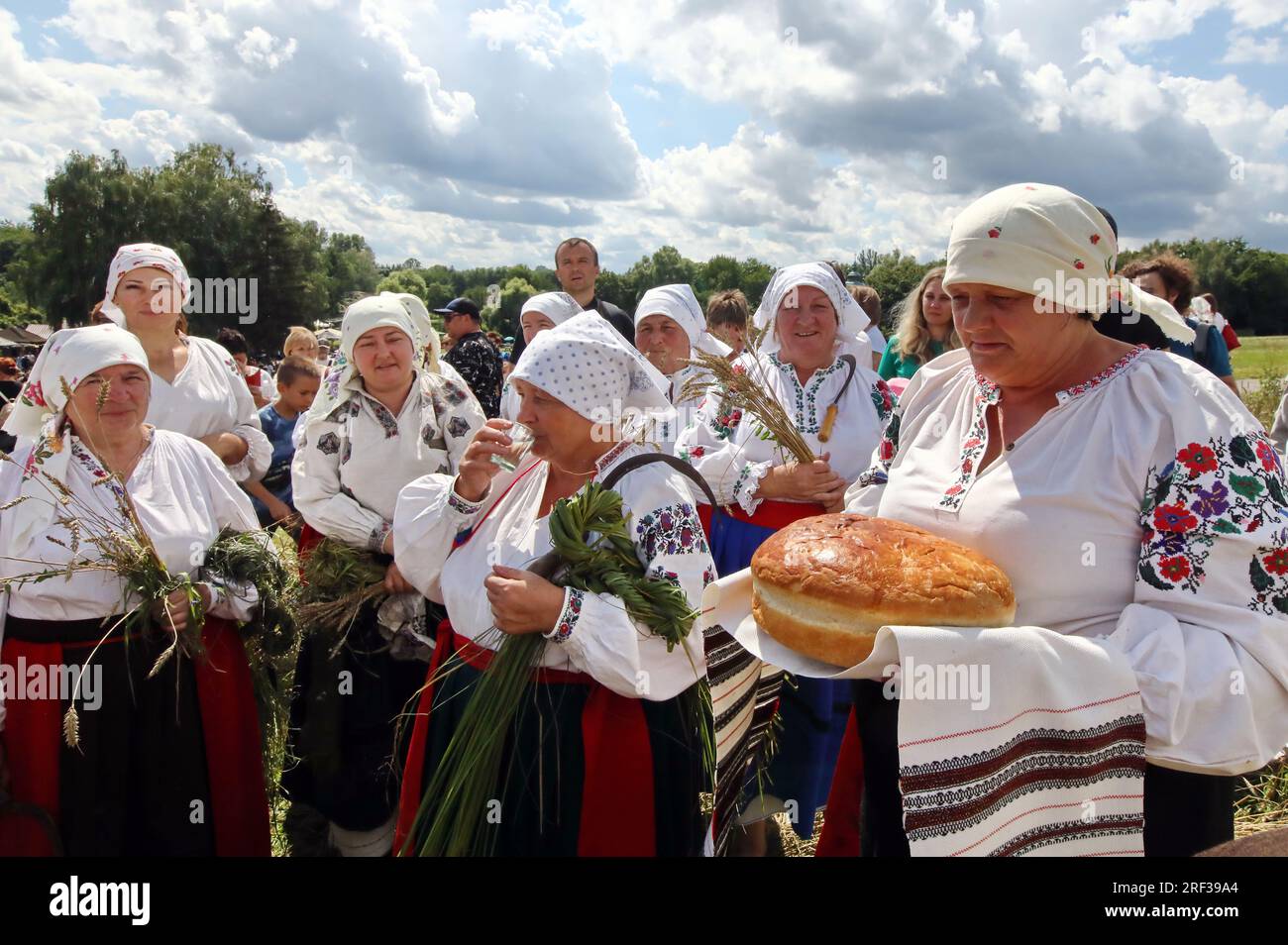 KYIV, UKRAINE JULY 29, 2023 Women recreate the ancient Ukrainian