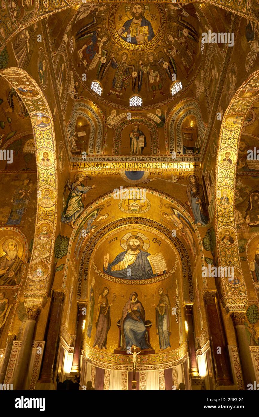 Golden mosaic Central apse, Cappella Palatina, Palermo, Sicily Stock Photo