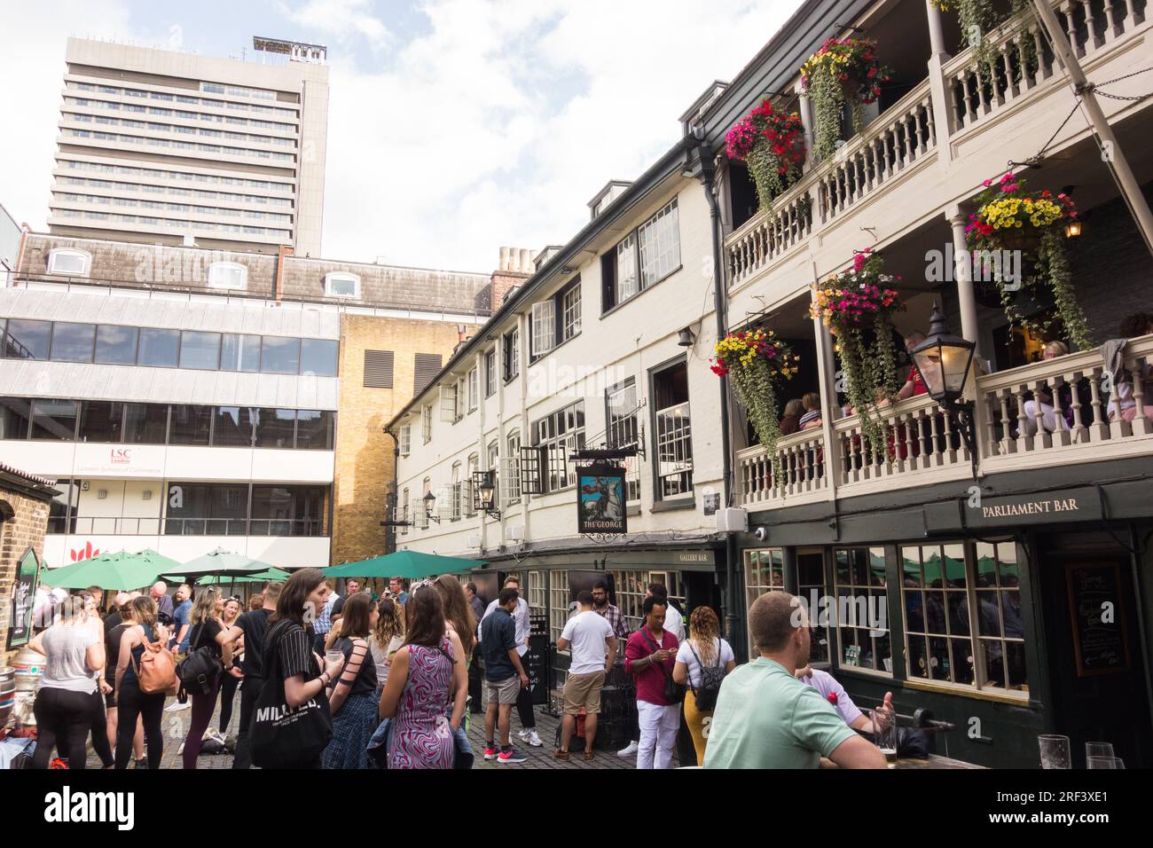 The ancient galleried George Inn, off Borough High Street, Southwark, London, England, U.K. Stock Photo