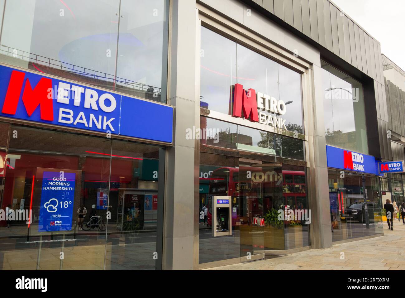 Metro Bank at Livat Hammersmith, Kings Mall Shopping Centre, King