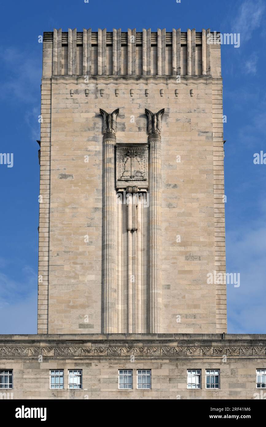 Art Deco Details on the Ventilation Shaft of George's Dock Building (1931-1934), designed by Herbert Rowse, on the Pier Head & Waterfront of Liverpool Stock Photo