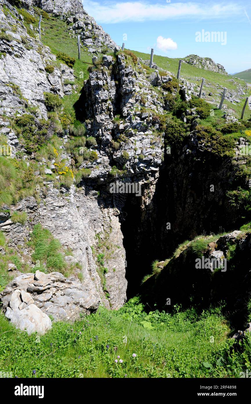 Karst in limestones. Sima de San Martin, Navarra, Spain. Stock Photo