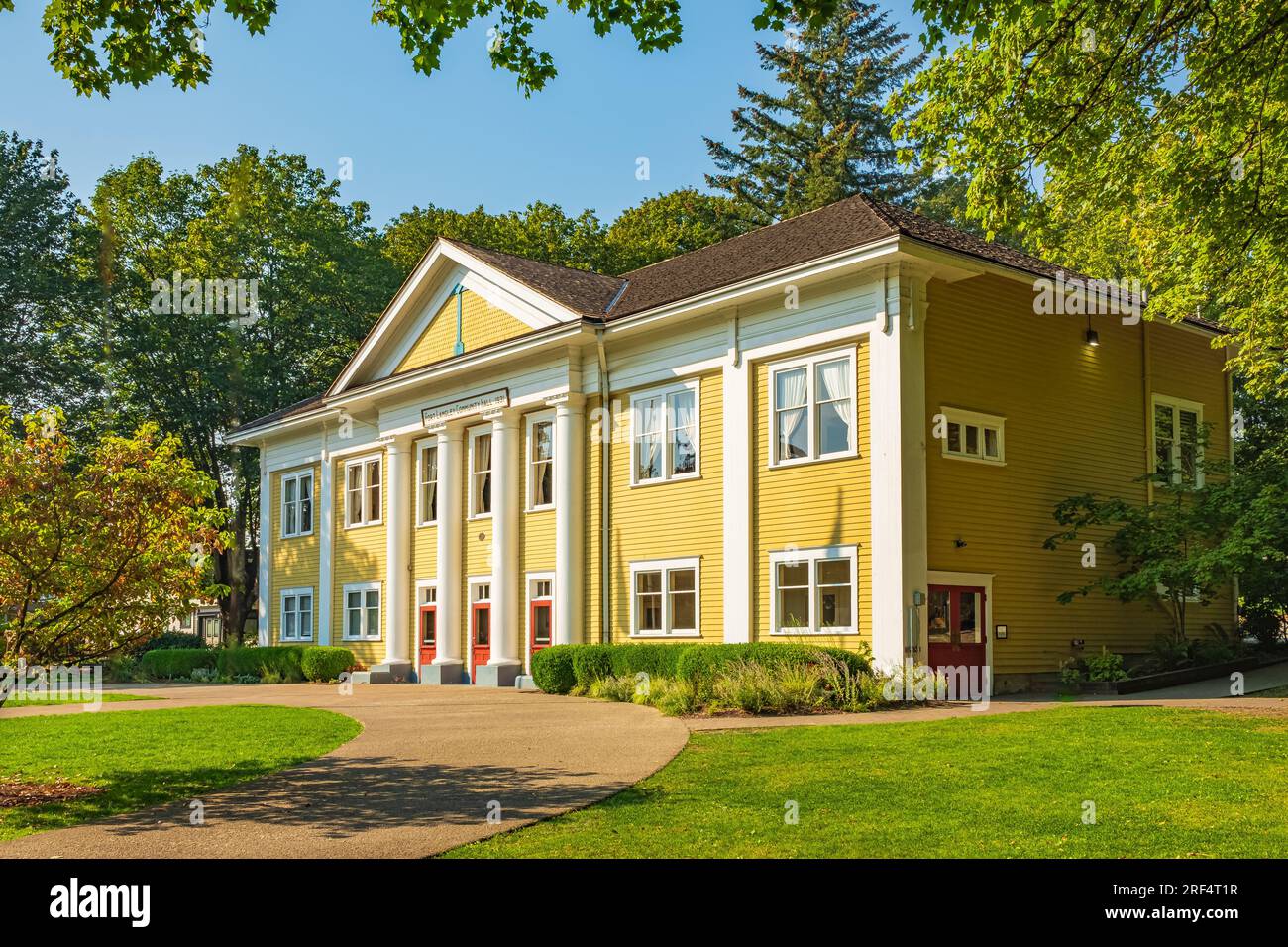 Fort Langley, British Columbia Canada - Fort Langley Community Hall in a sunny summer day. Travel photo, nobody, street view-October 10,2022 Stock Photo
