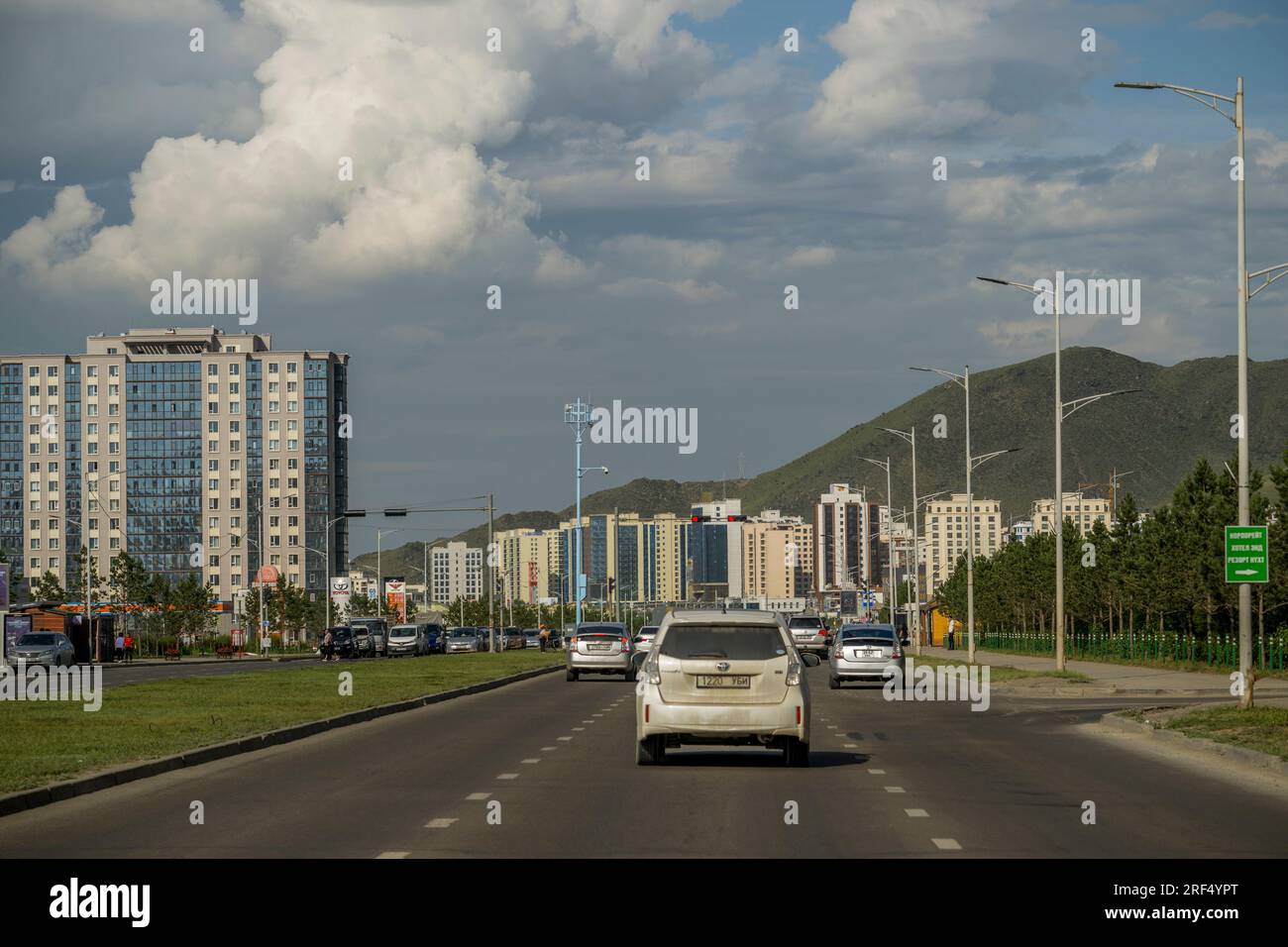 Street scene in Ulaanbaatar, the capital city of Mongolia Stock Photo ...