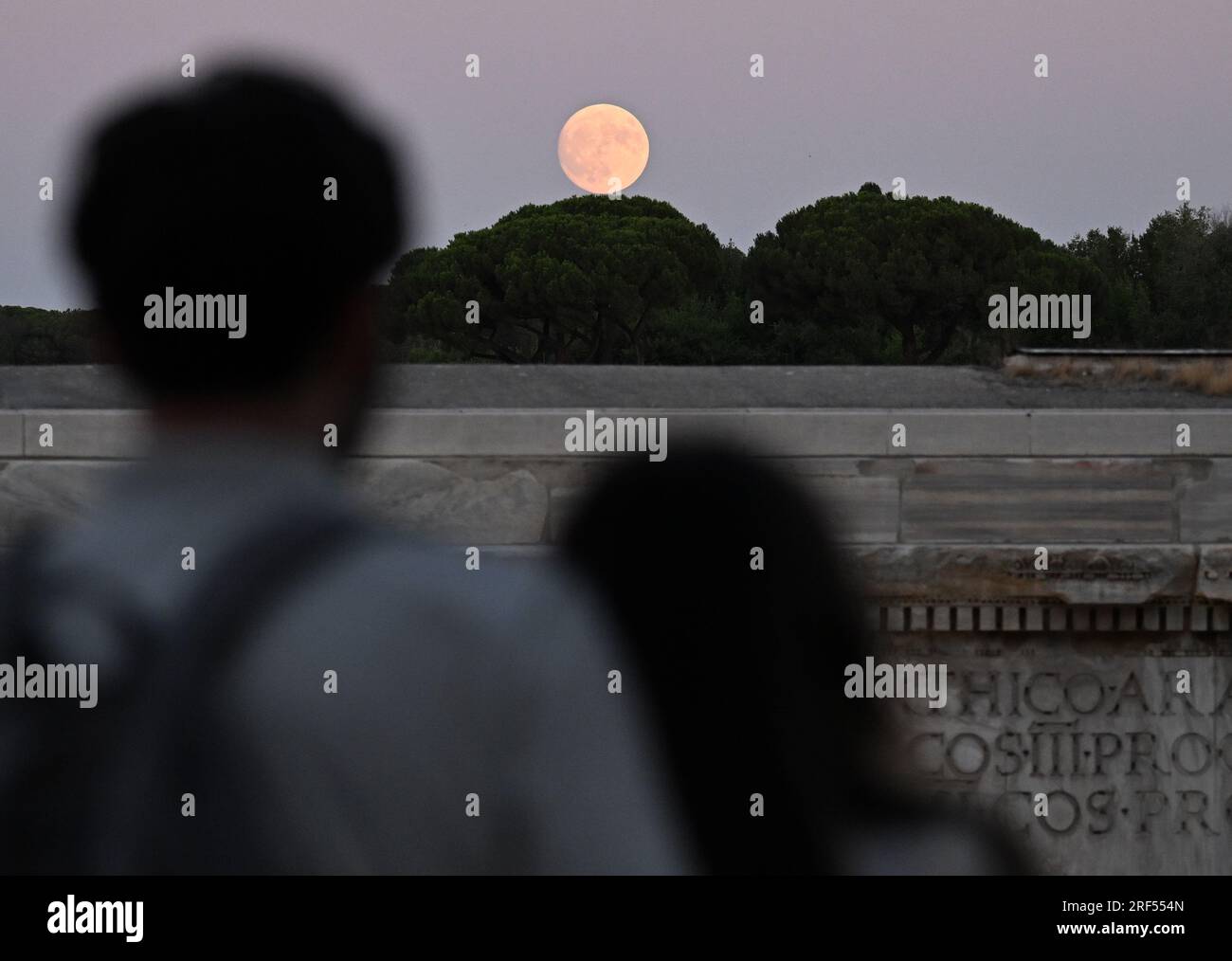 Lingria hi-res stock photography and images - Alamy