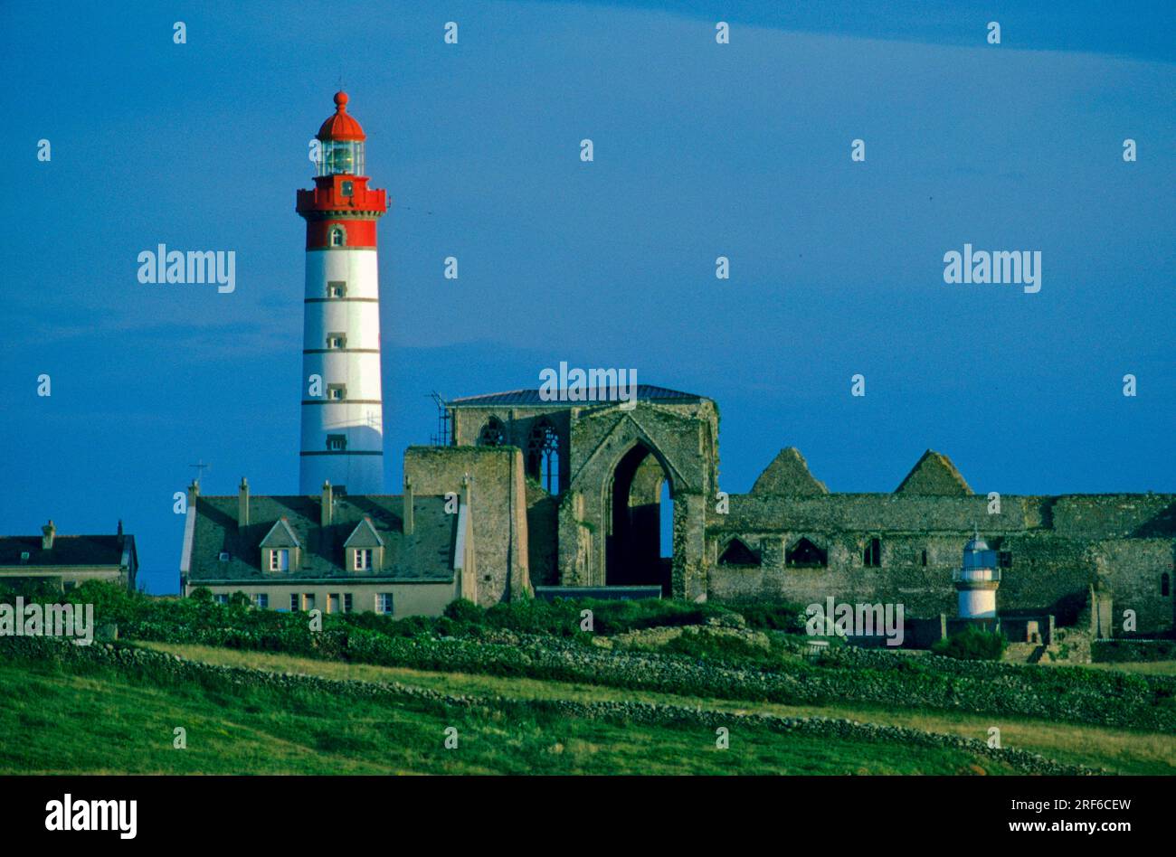 Lighthouse of point st mathieu hi-res stock photography and images - Alamy