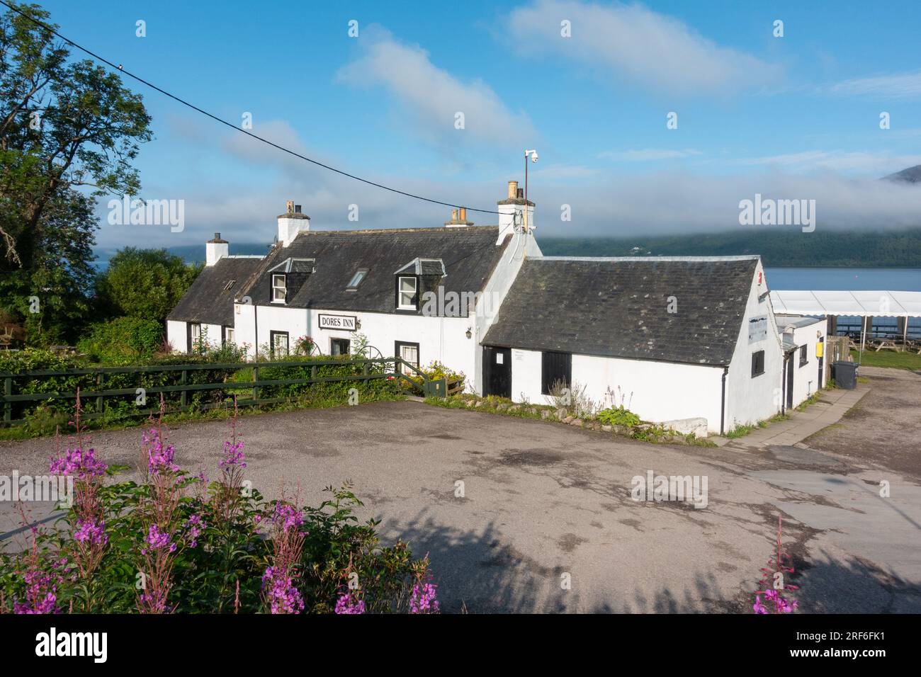 Dores Inn, Dores, Inverness, Loch Ness, Scotland, UK Stock Photo - Alamy