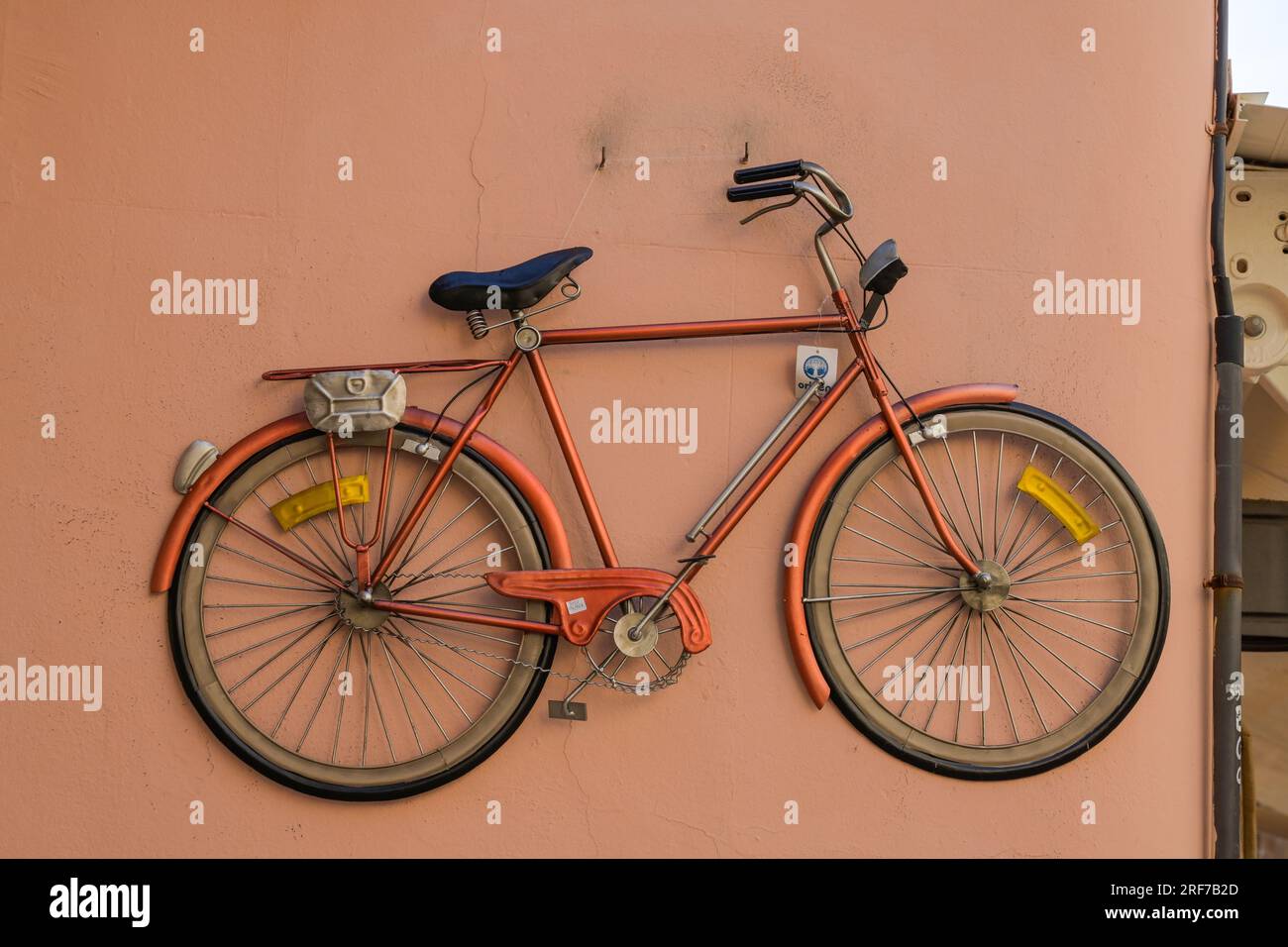 Fahrrad, Hauswand, Kunst, Alcudia, Mallorca, Spanien Stock Photo