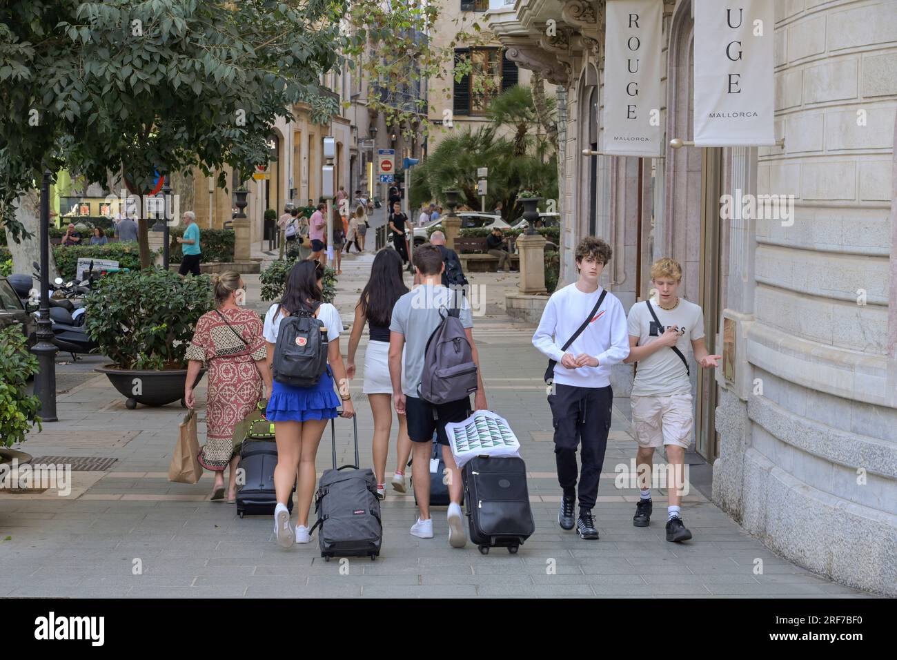 Touristen, Stadtbesichtigung, Altstadt, Palma, Mallorca, Spanien Stock Photo