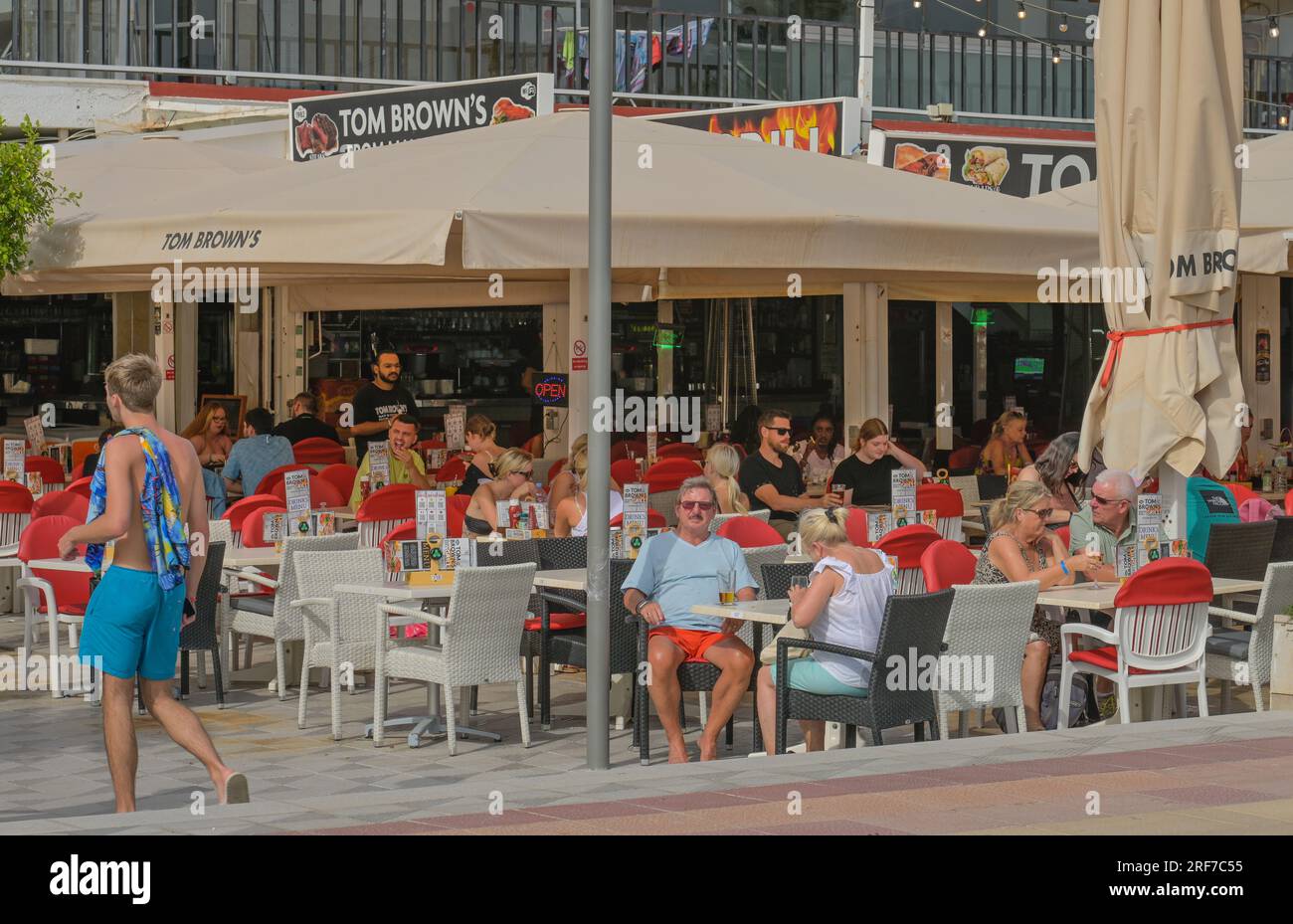 Tom Brown´s Restaurant, Strandpromenade, Magaluf, Mallorca, Spanien Stock Photo