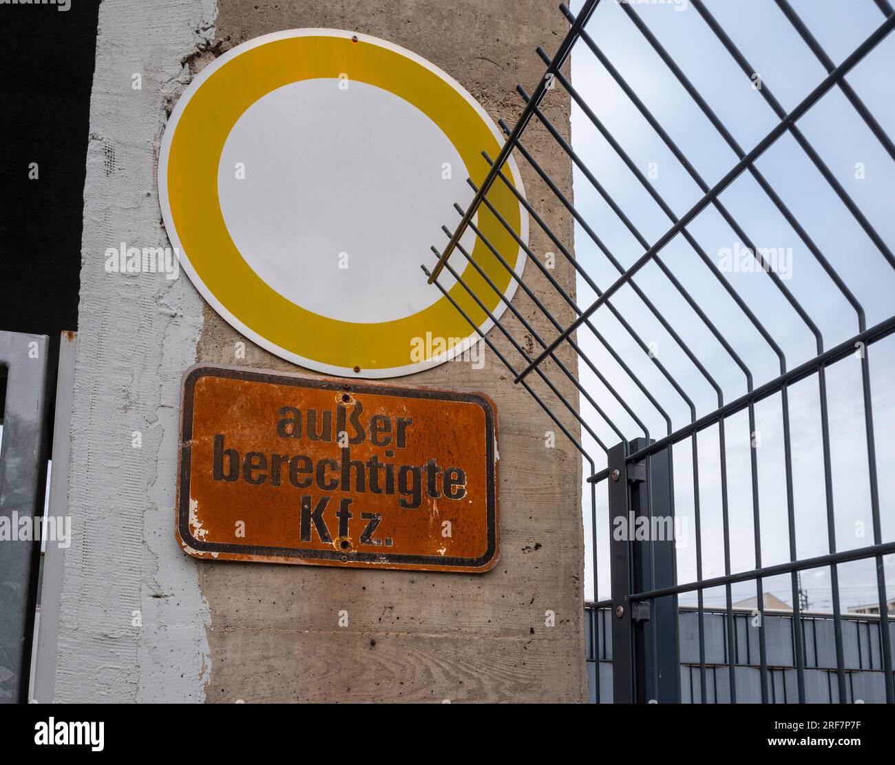 Rusty Traffic Sign At A Property Entrance, Berlin, Germany Stock Photo