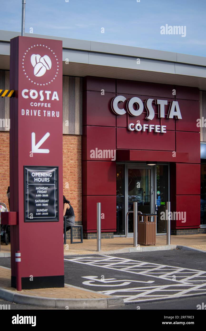 The entrance for pedestrians to a Costa Coffee drive thru in Newbury Berkshire Stock Photo Alamy