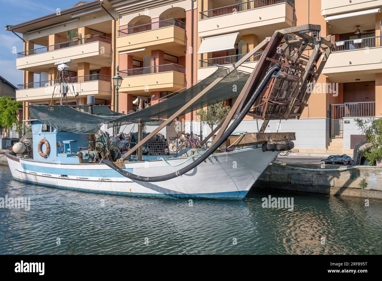 Clam rake hi-res stock photography and images - Alamy