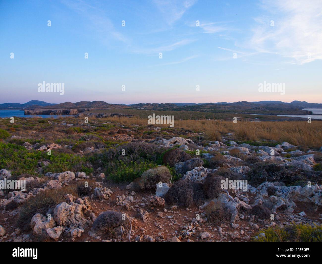 Paisaje del mar mediterráneo hi-res stock photography and images - Alamy