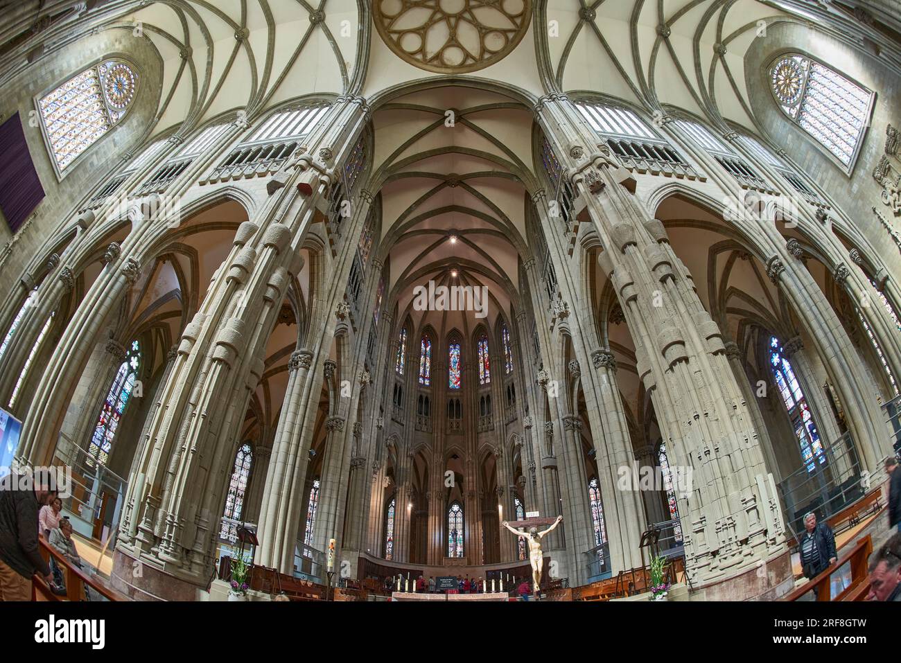 Interior view of the cathedral of Madre de la Iglesia, Vitoria, Gasteiz, Álava, Basque Country, Euskadi, Euskal Herria, Spain. Stock Photo