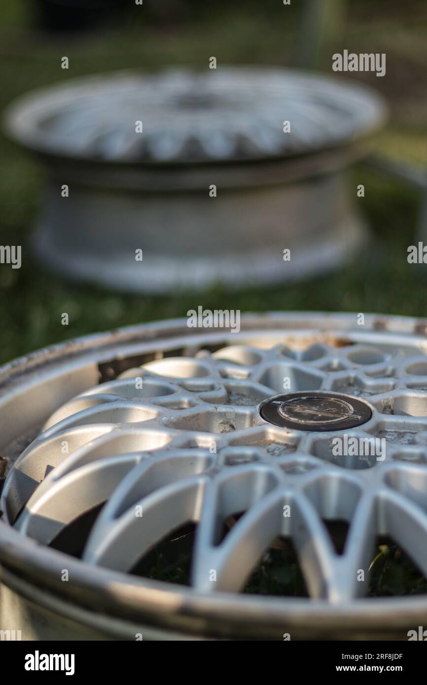 Aluminum car wheels, used Stock Photo Alamy
