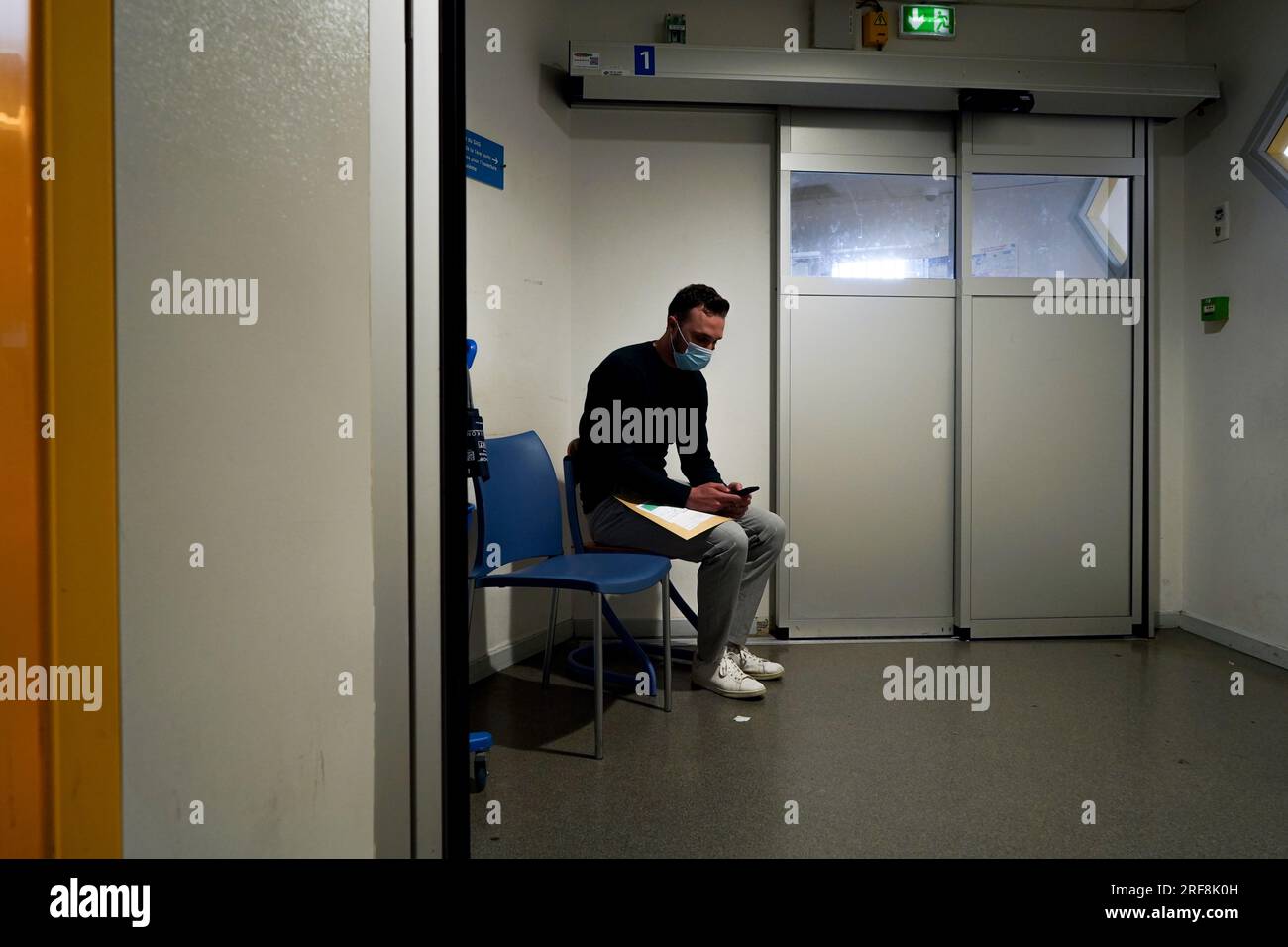Patient in the emergency room of a university hospital. This young man ...