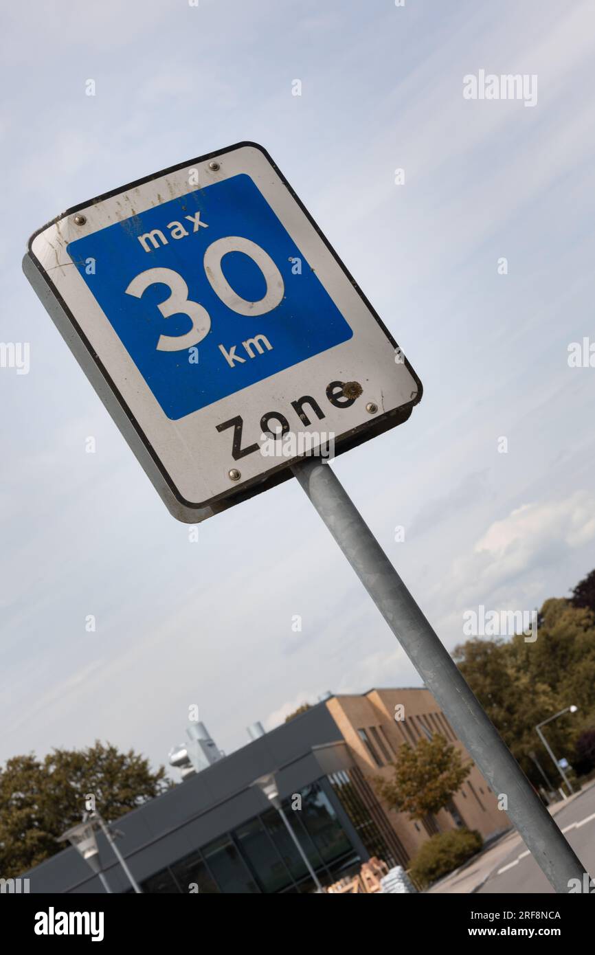 Max 30 Km Per Hour Speed Zone Starts Road Sign Stock Photo Alamy