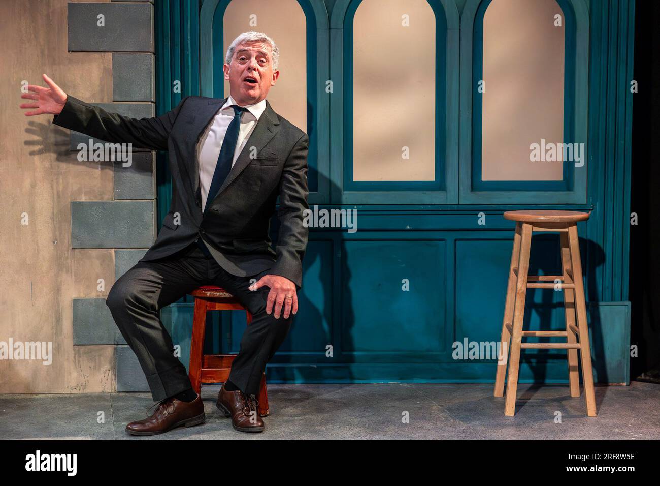 Andrew bennett hi-res stock photography and images - Alamy, image size:1300x956