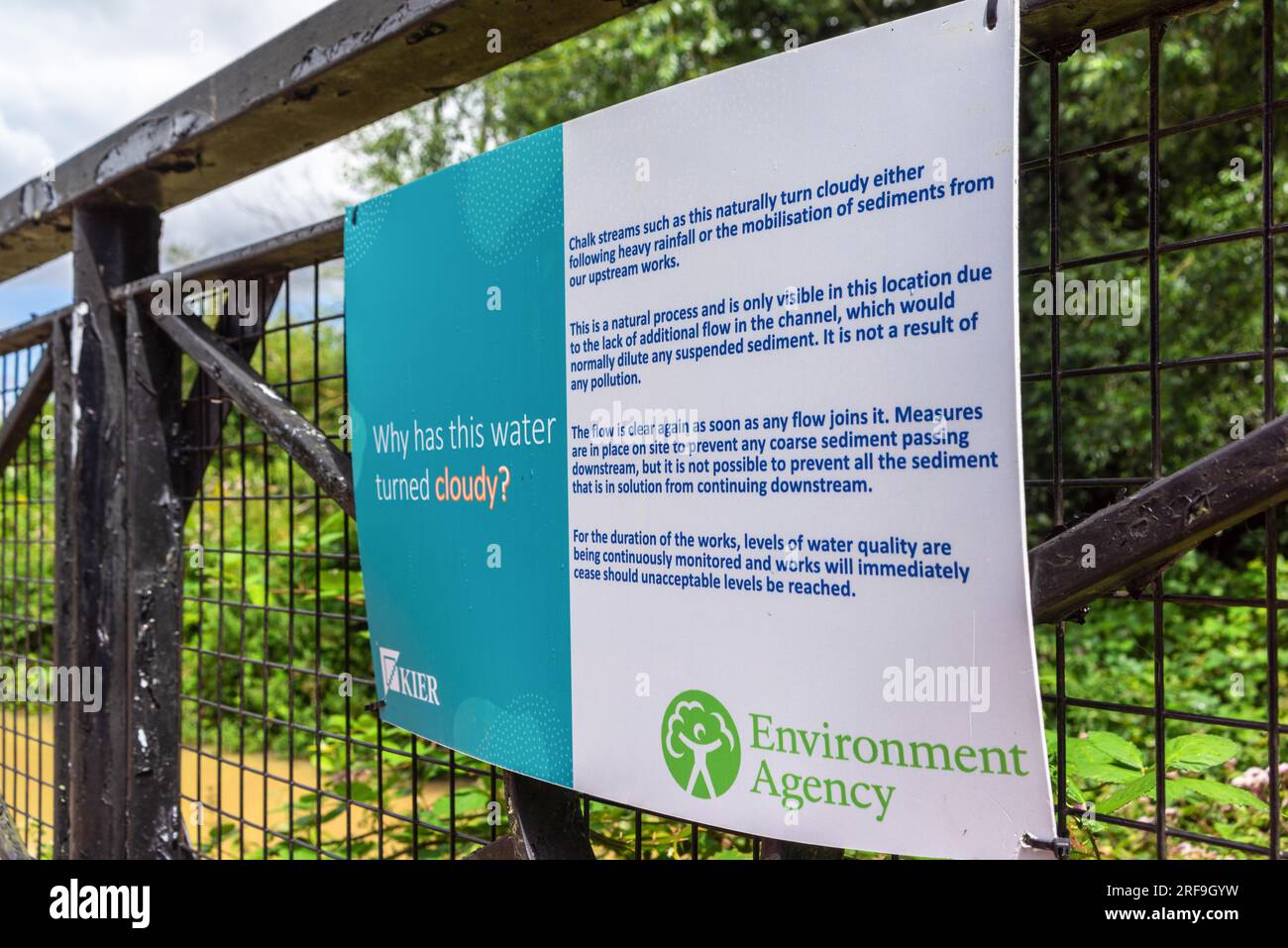 Environment Agency sign advising of reasons for why the Avon river has turned into a chalk stream, Salisbury, Wiltshire, England, UK Stock Photo