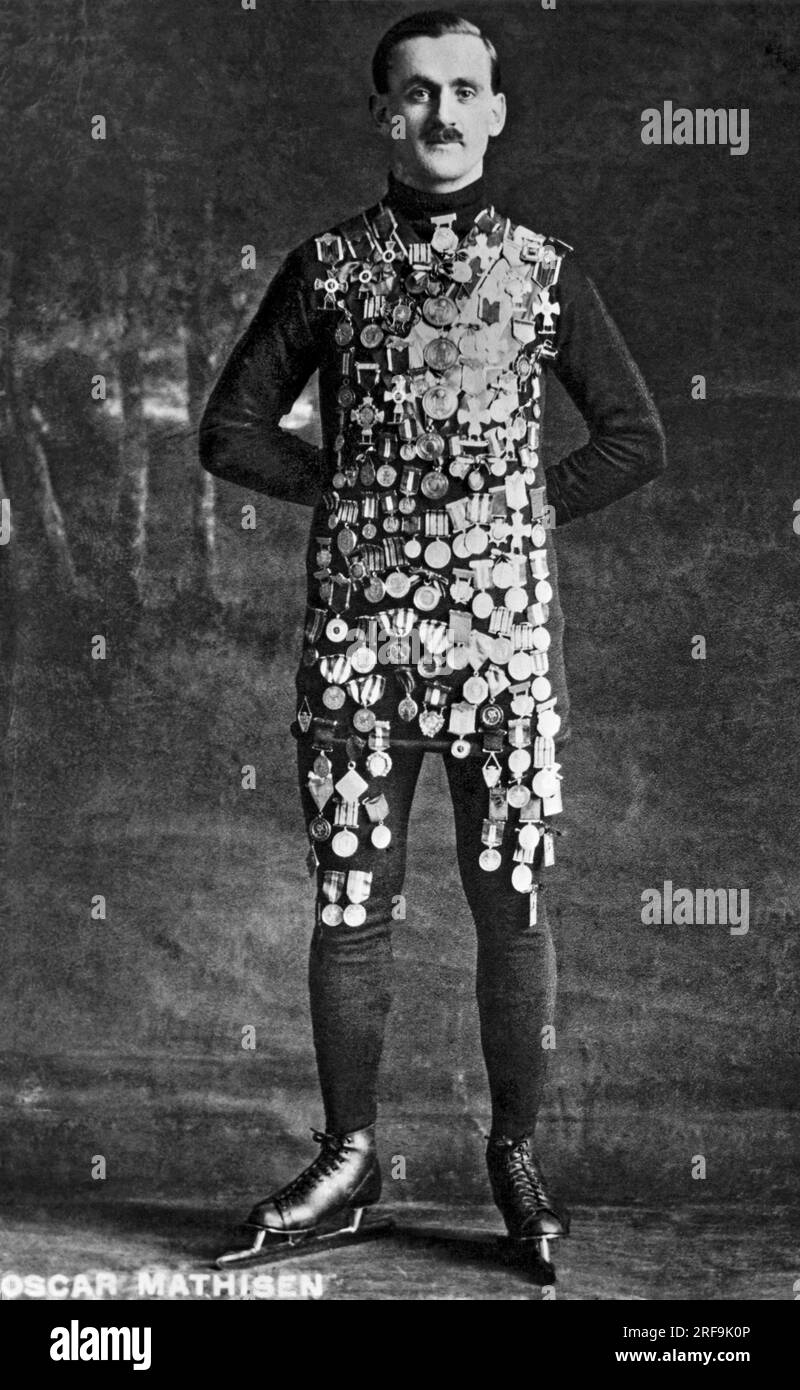Norway:  1915. Oscar Mathisen, world speed skating champion. He was World All-Around Champion:1908, 1909, 1912, 1913, 1914. He also set 14 world records. Stock Photo