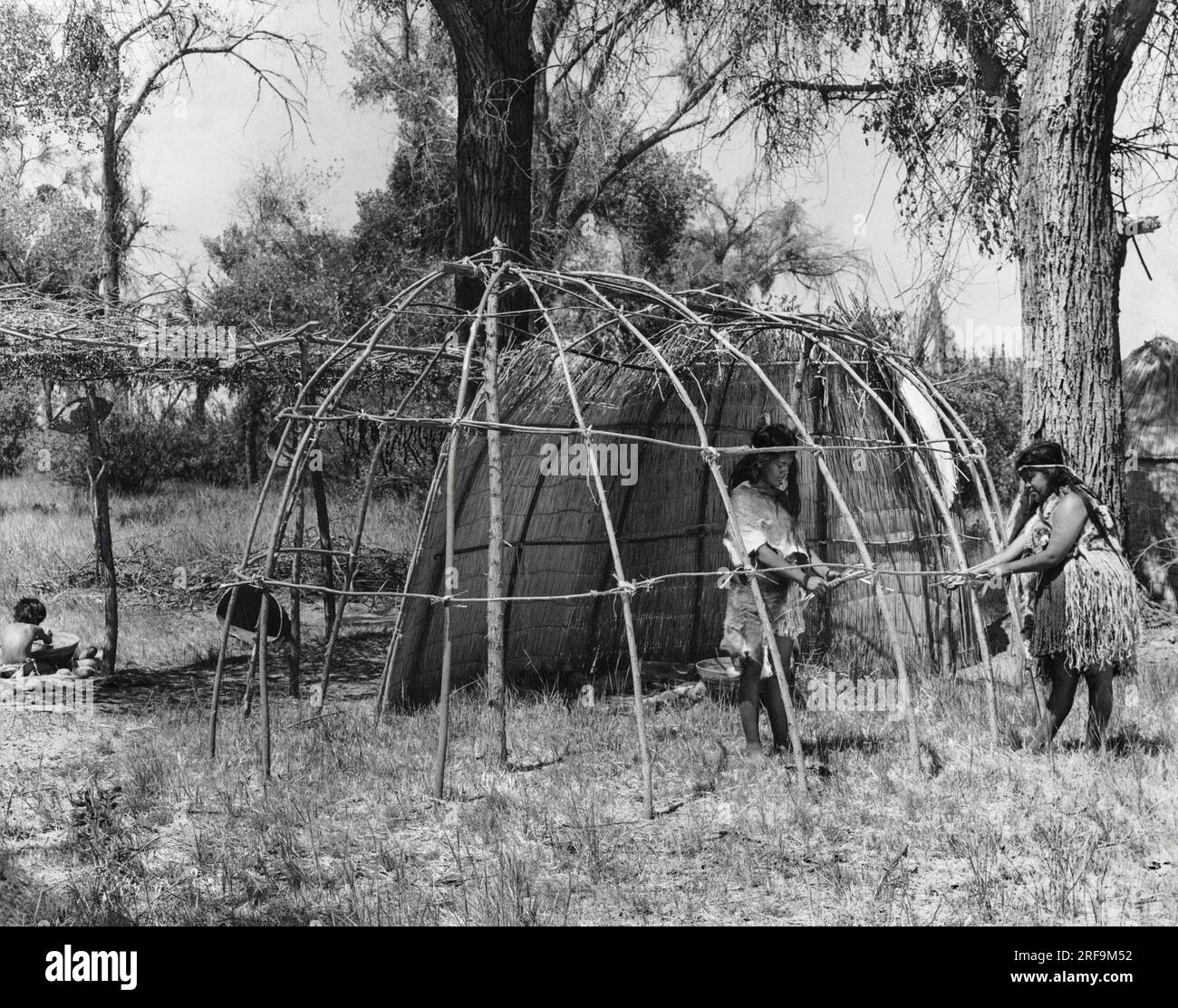 Yokuts hires stock photography and images Alamy