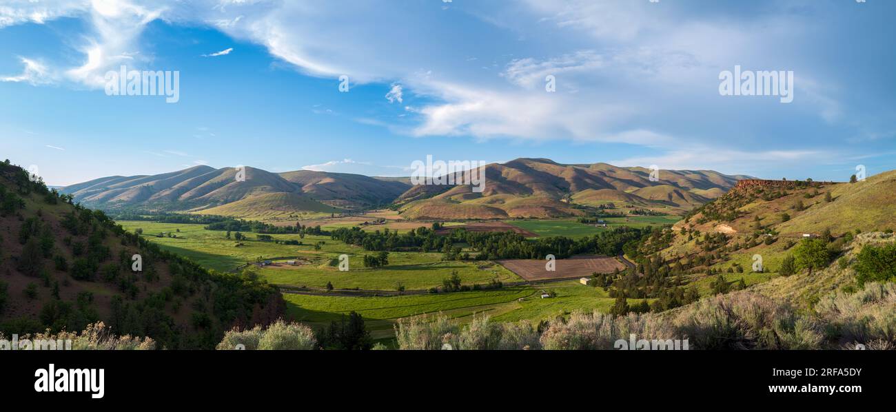 Panorama of the verdant farm fields of Tygh Valley in Oregon, USA Stock