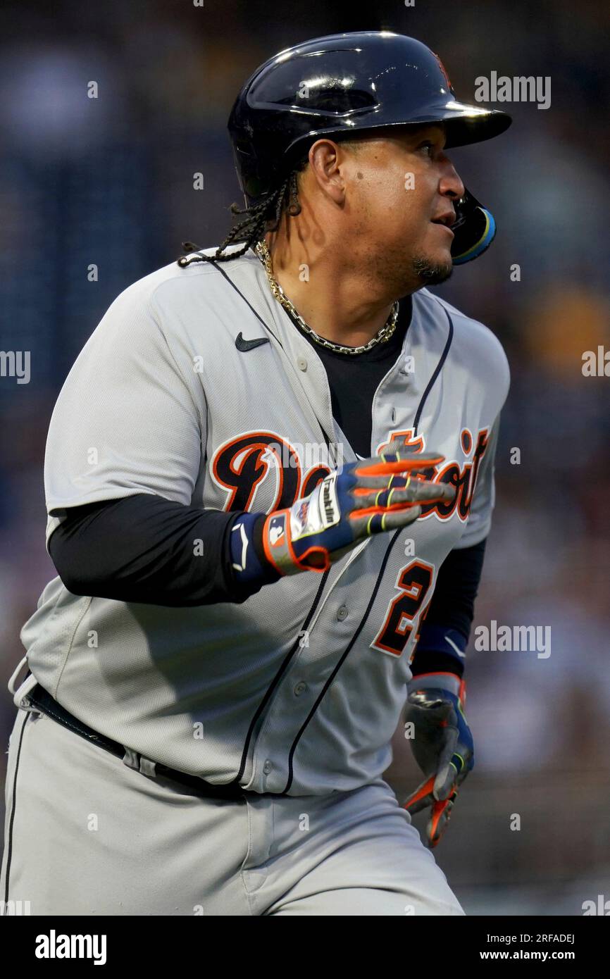 Watch Detroit Tigers' Miguel Cabrera hit first home run of the 2023 season