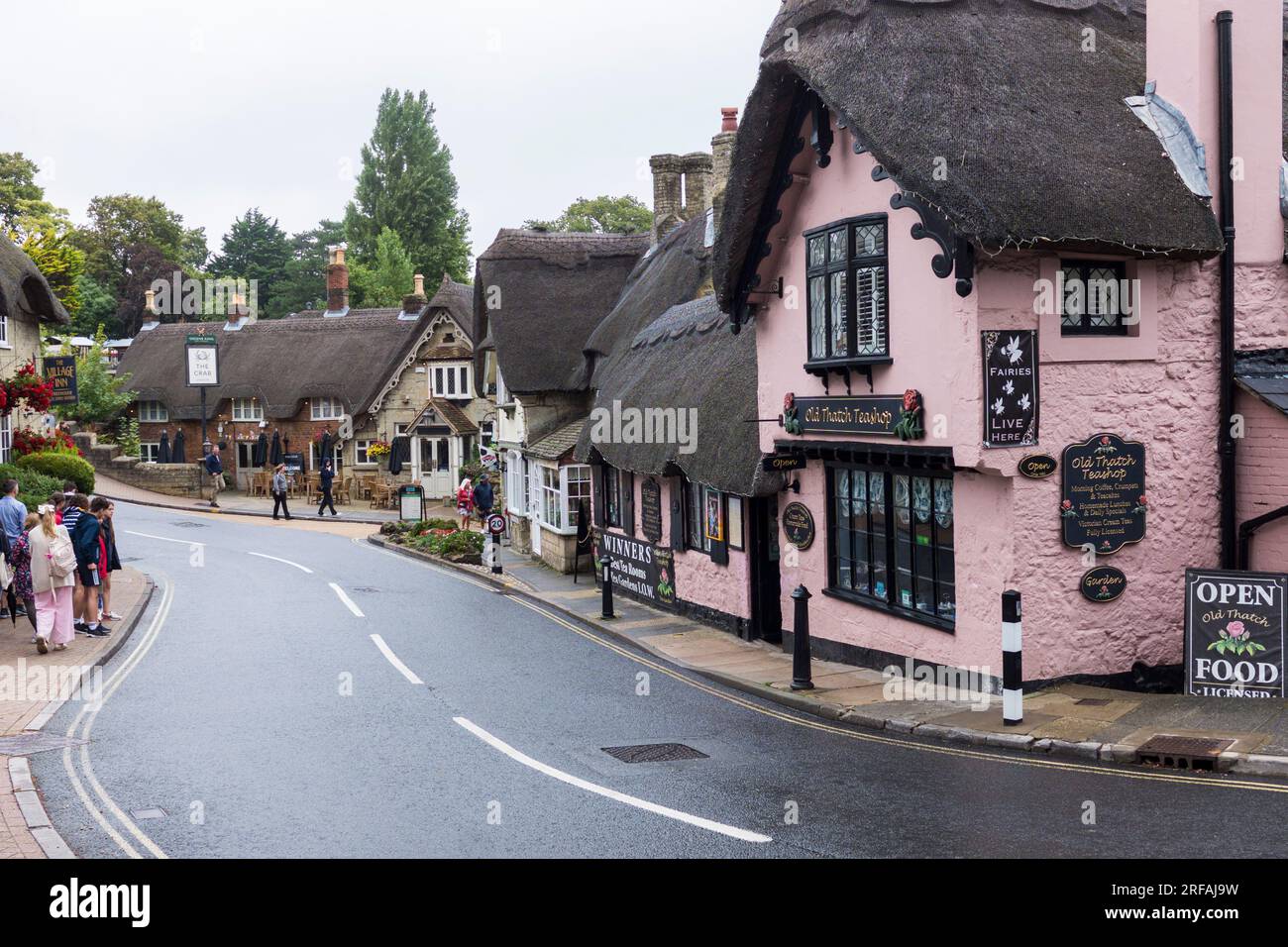 The picturesque thatched roofs in Shanklin Old Village in the Isle of Wight, England,UK Stock Photo