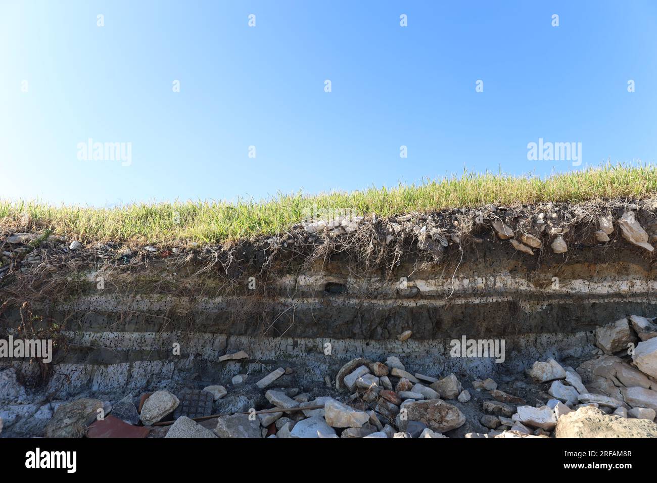 Strati orizzontali di rocce sedimentarie Stock Photo
