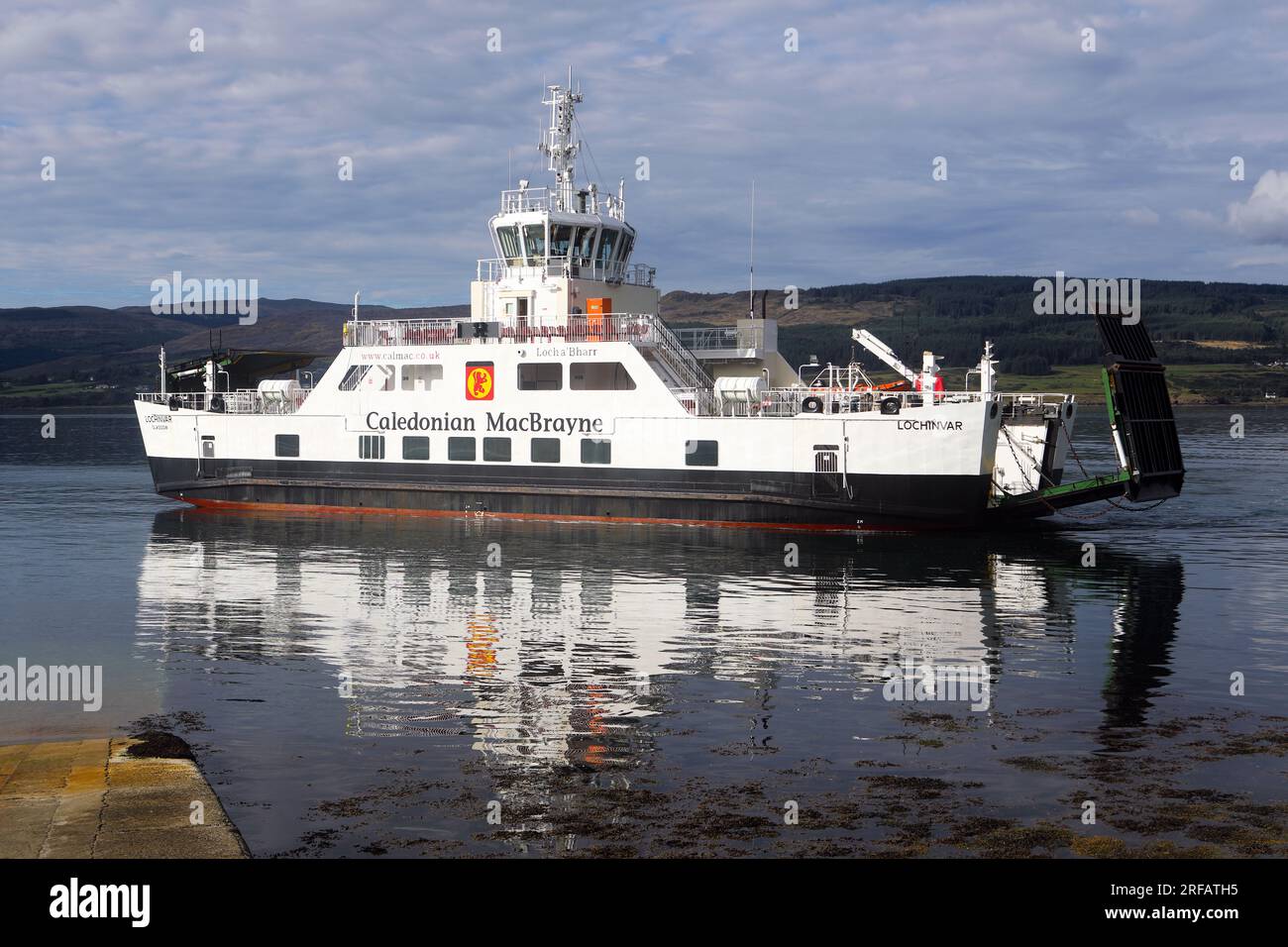 Calmac Ferry MV Lochinvar docking at Fishnish on the Isle of Mull before returning to Lochaline in Morven Stock Photo