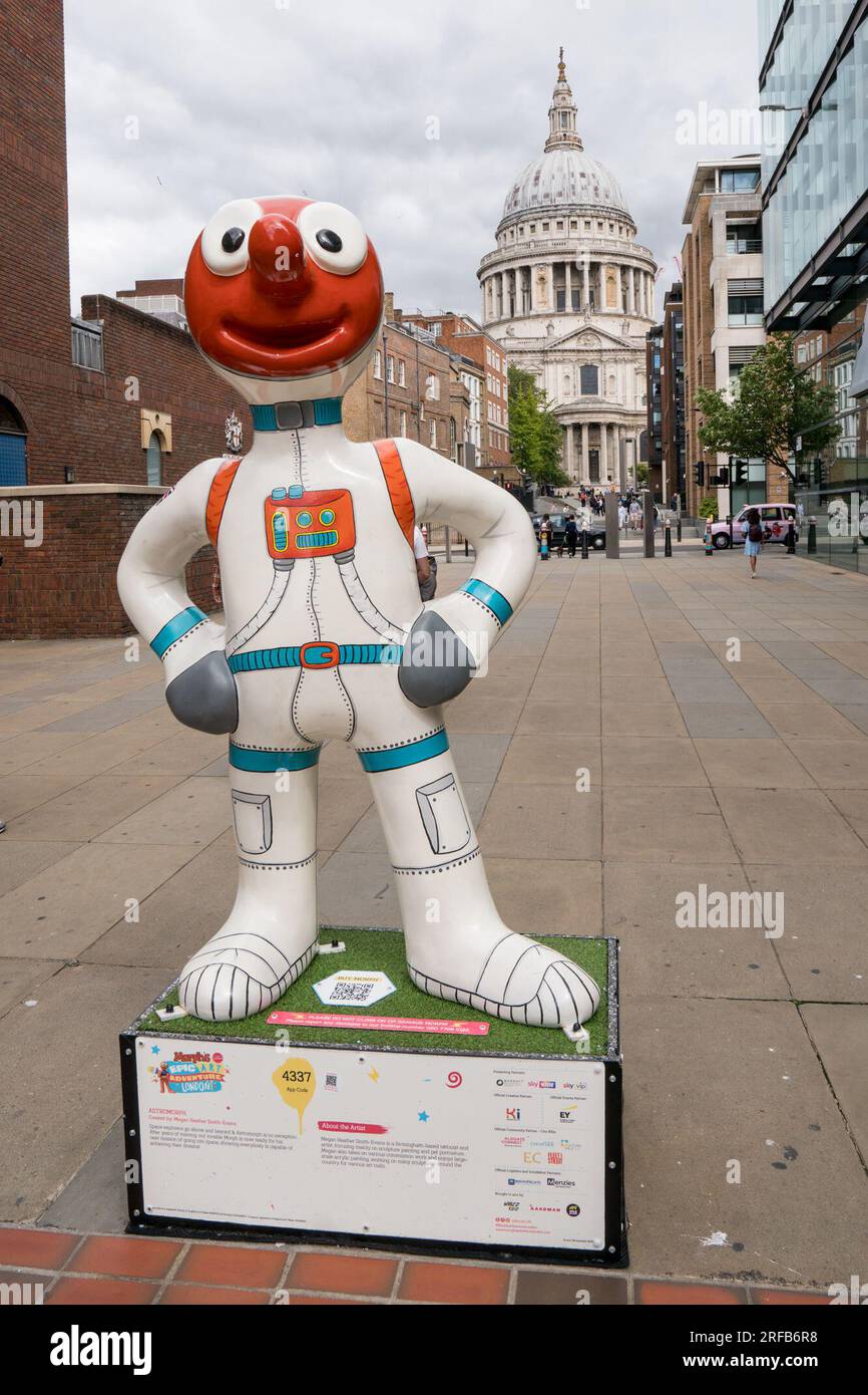 Morph sculture trail around London for kids and families 1st August 2023, Aardman amination made by Nick Park Stock Photo