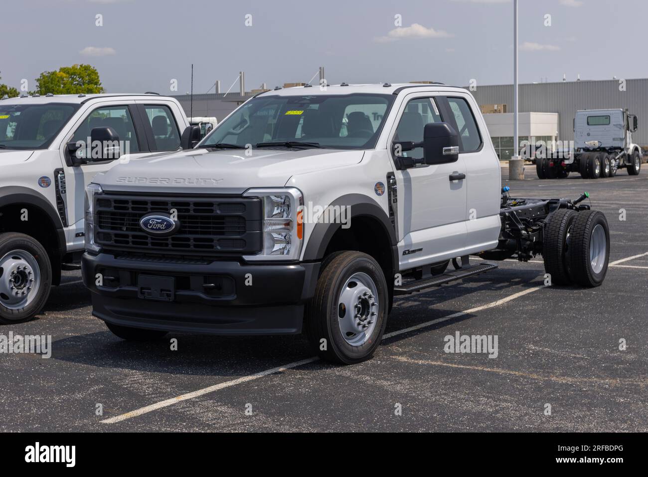 Indianapolis August 1, 2023 Ford F550 Super Duty 4X4 Chassis Cab display at a dealership
