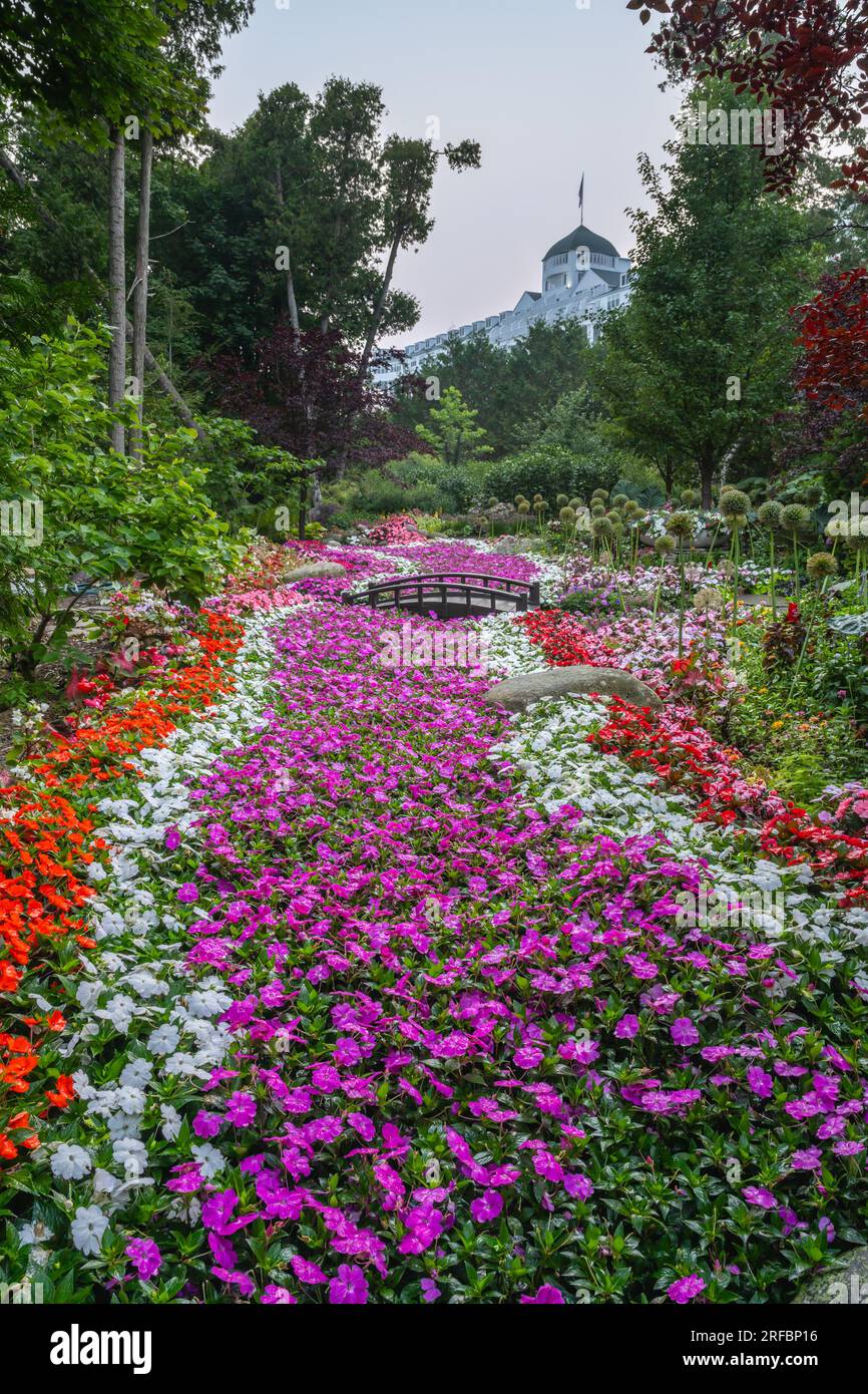 River of Flowers, Secret Garden, Grand Hotel, Mackinac Island, Michigan. Stock Photo