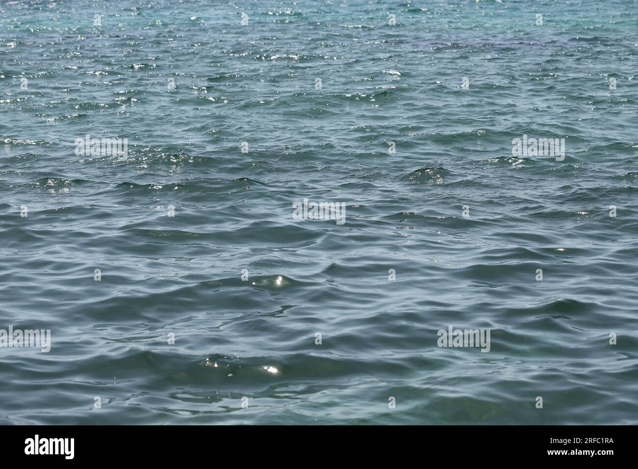 Small Waves Ripple Small ripple waves hi-res stock photography and images - Alamy